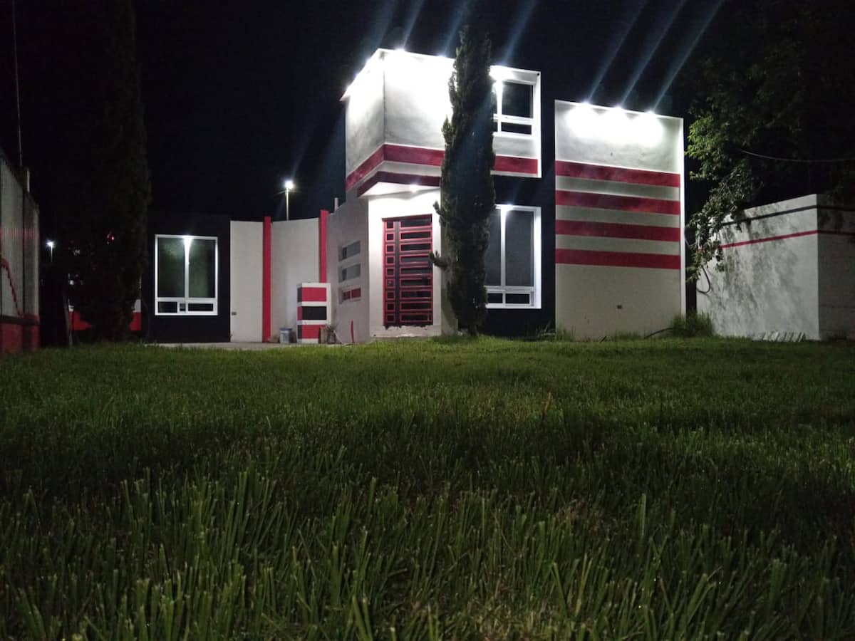 Fachada iluminada